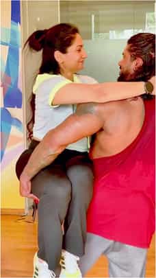 ಪತಿ ಜೊತೆ ಮಸ್ತ್ ಆಗಿ ಡ್ಯಾನ್ಸ್ ಮಾಡಿದ ರಜಿನಿ