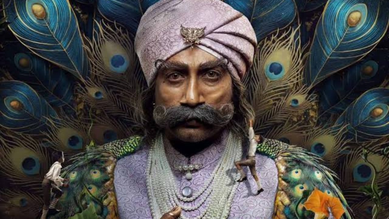 ‘ರಾವ್ ಬಹದ್ಧೂರ್’ ಇತ್ತೀಚೆಗೆ ಬಿಡುಗಡೆ ಆದ ತೆಲುಗು ಸಿನಿಮಾ. ಬಹಳ ಭಿನ್ನವಾದ ಕತೆ, ನಿರೂಪಣೆ, ಸಿನಿಮಾಟೊಗ್ರಫಿಯನ್ನು ಹೊಂದಿರುವ ಈ ಸಿನಿಮಾಕ್ಕೆ ಭರಪೂರ ಮೆಚ್ಚುಗೆ ವ್ಯಕ್ತವಾಗಿದೆ. ಸಿನಿಮಾ ಇದೀಗ ನೆಟ್ಫ್ಲಿಕ್ಸ್ನಲ್ಲಿ ವೀಕ್ಷಣೆಗೆ ಲಭ್ಯವಿದೆ.