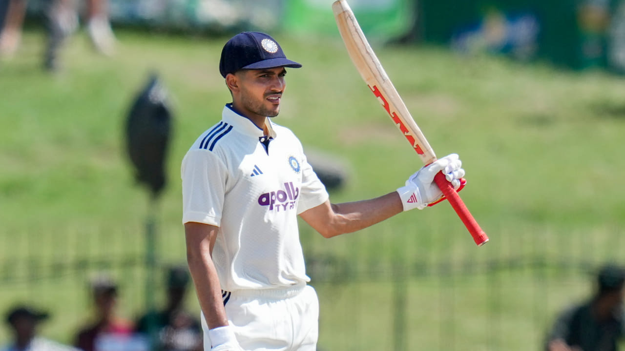 IND vs SL: ಟೆಸ್ಟ್​ನಲ್ಲಿ ಈ ಸಾಧನೆ ಮಾಡಿದ 4ನೇ ಭಾರತೀಯ ಶುಭ್​ಮನ್ ಗಿಲ್