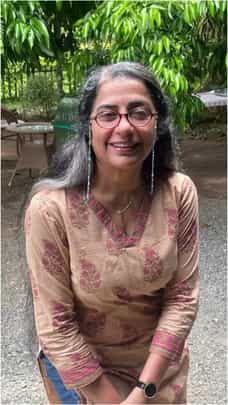 ಖ್ಯಾತ ನಟಿ ಸುಹಾಸಿನಿ ಈಗ ಹೇಗಿದ್ದಾರೆ  ನೋಡಿ
