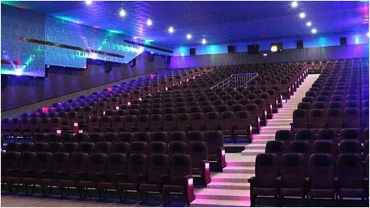 ದಕ್ಷಿಣದಲ್ಲಿ ಸಿದ್ಧವಾಗುತ್ತಿದೆ ಏಷ್ಯಾದ ಅತಿ ದೊಡ್ಡ ಥಿಯೇಟರ್; ಆರಂಭ ಯಾವಾಗ? ದಕ್ಷಿಣದಲ್ಲಿ ಸಿದ್ಧವಾಗುತ್ತಿದೆ ಏಷ್ಯಾದ ಅತಿ ದೊಡ್ಡ ಥಿಯೇಟರ್; ಆರಂಭ ಯಾವಾಗ?