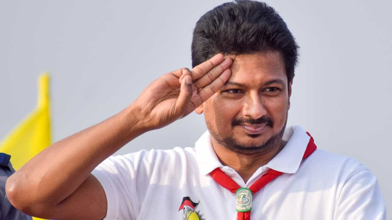 Udhayanidhi Stalin detained: ನಟಿ ತ್ರಿಷಾ ವಿರುದ್ಧ ಆಕ್ಷೇಪಾರ್ಹ ಹೇಳಿಕೆ; ಡಿಎಂಕೆ ನಾಯಕ ಉದಯನಿಧಿ ಸ್ಟಾಲಿನ್ ಪೊಲೀಸರ ವಶಕ್ಕೆ! Udhayanidhi Stalin detained: ನಟಿ ತ್ರಿಷಾ ವಿರುದ್ಧ ಆಕ್ಷೇಪಾರ್ಹ ಹೇಳಿಕೆ; ಡಿಎಂಕೆ ನಾಯಕ ಉದಯನಿಧಿ ಸ್ಟಾಲಿನ್ ಪೊಲೀಸರ ವಶಕ್ಕೆ!