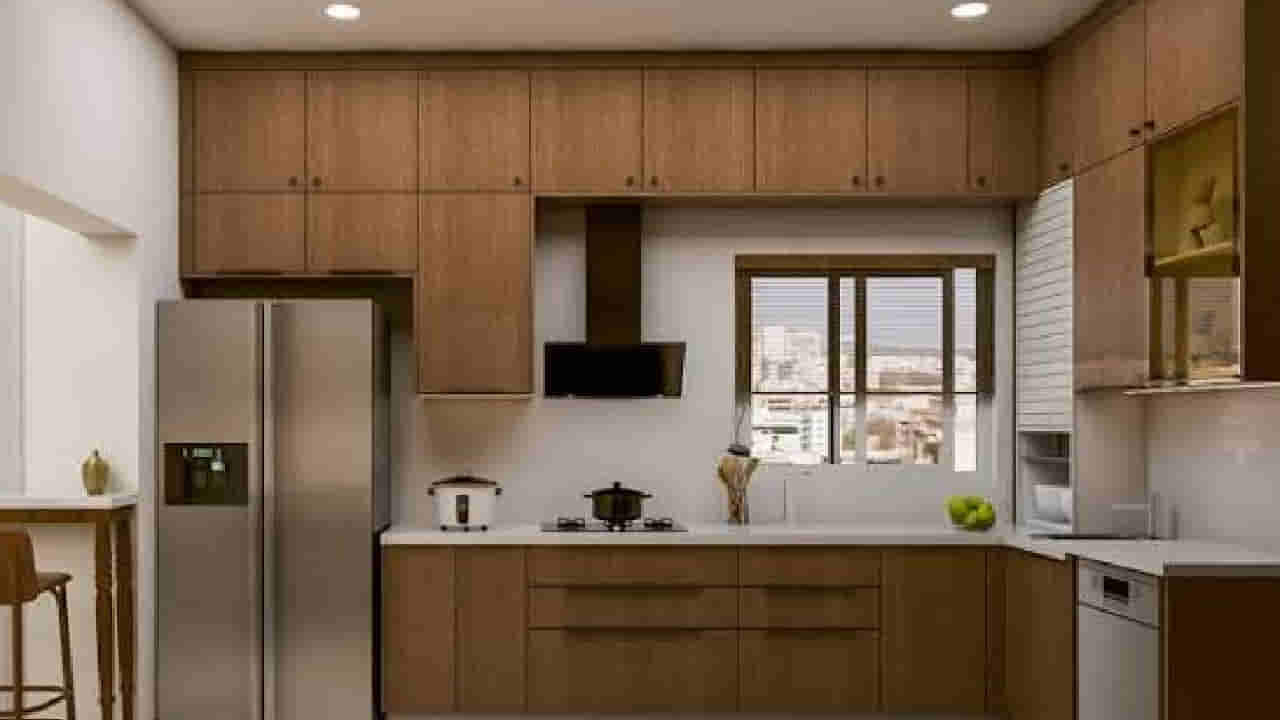 Vastu Tips: ಅಡುಗೆಮನೆಗೆ ಯಾವ ದಿಕ್ಕು ಅತ್ಯುತ್ತಮ? ವಾಸ್ತು ಪ್ರಕಾರ ಮನೆ ಸಮೃದ್ಧಿಗೆ ಕಿಚನ್ ಹೀಗಿರಲಿ!