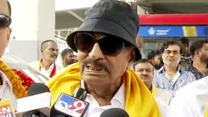 ತಮಿಳುನಾಡಿಗೆ ಕಾವೇರಿ ನೀರು ಹರಿಸುತ್ತಿರುವುದನ್ನು ವಿರೋಧಿಸಿದ KRS ಡ್ಯಾಂಗೆ ಮುತ್ತಿಗೆ: ವಾಟಾಳ್ ನಾಗರಾಜ್ ಘೋಷಣೆ ತಮಿಳುನಾಡಿಗೆ ಕಾವೇರಿ ನೀರು ಹರಿಸುತ್ತಿರುವುದನ್ನು ವಿರೋಧಿಸಿದ KRS ಡ್ಯಾಂಗೆ ಮುತ್ತಿಗೆ: ವಾಟಾಳ್ ನಾಗರಾಜ್ ಘೋಷಣೆ