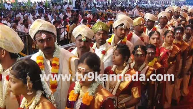 125 ಜೋಡಿಗೆ ಉಚಿತ ಸಾಮೂಹಿಕ ವಿವಾಹ ಮಾಡಿಸಿದ ಶಾಸಕ
