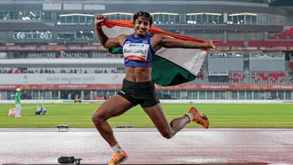 2 ಸೆಂಟಿಮೀಟರ್​ನಿಂದ ಕೈತಪ್ಪಿದ ಚಿನ್ನ..! ಬೆಳ್ಳಿ ಗೆದ್ದ ಆನ್ಸಿ ಸೋಜನ್..!