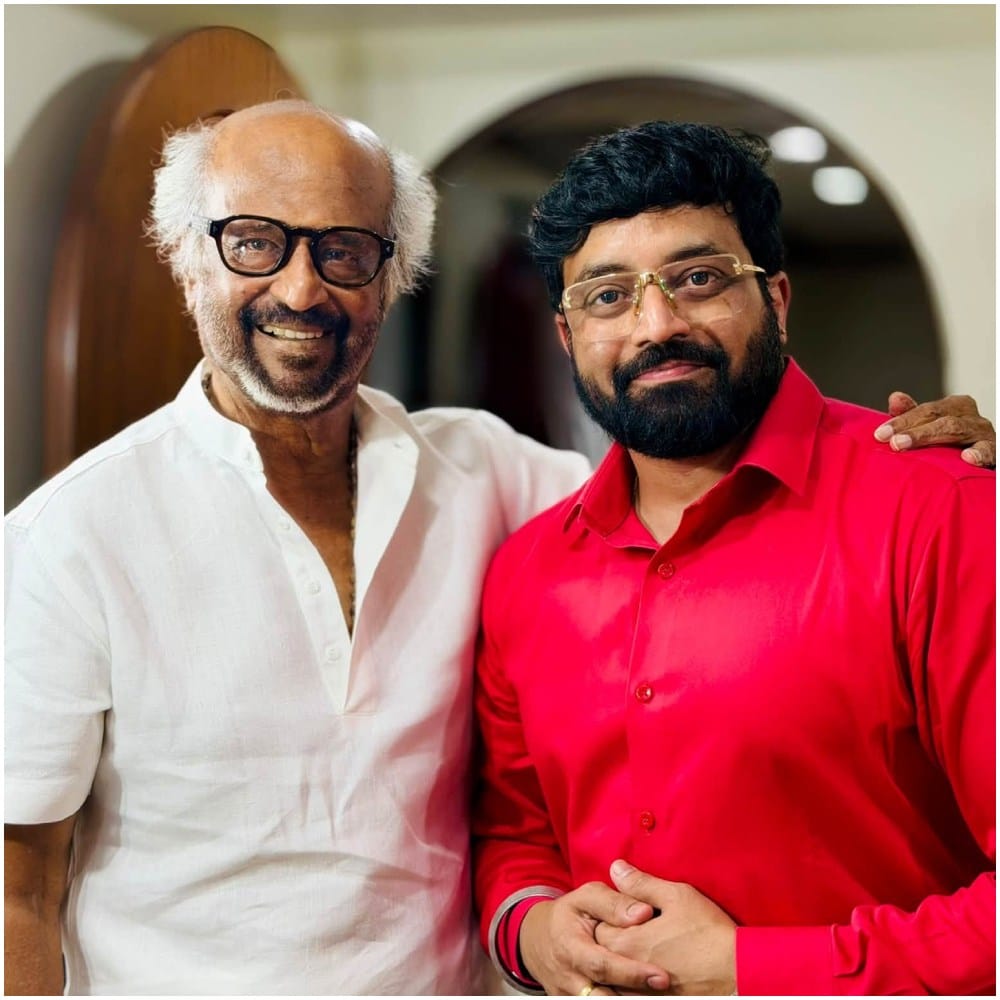 ರಜನಿಕಾಂತ್ ಜೊತೆ ವಿಷ್ಣುವರ್ಧನ್ ಅವರ ಅಳಿಯ ಅನಿರುದ್ಧ್ ಪೋಸ್ ಕೊಟ್ಟಿದ್ದಾರೆ. ಈ ಸಂದರ್ಭದ ಫೋಟೋಗಳನ್ನು ಸೋಶಿಯಲ್ ಮೀಡಿಯಾದಲ್ಲಿ ಅನಿರುದ್ಧ್ ಅವರು ಶೇರ್ ಮಾಡಿಕೊಂಡಿದ್ದಾರೆ.