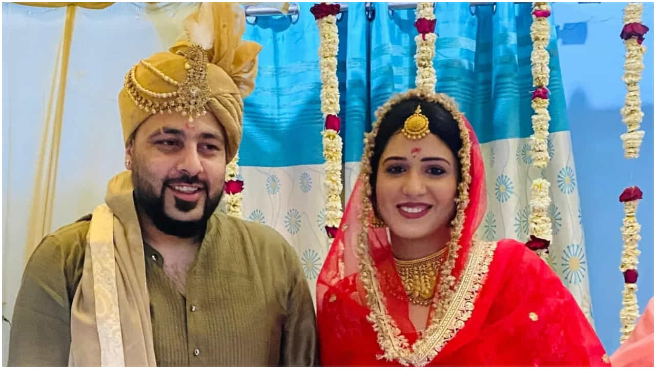 ವಿಚ್ಛೇದನ ಘೋಷಿಸಿದ ಕೆಲವೇ ಗಂಟೆಗಳಲ್ಲಿ ಹೊಸ ಹಾಡು ರಿಲೀಸ್ ಮಾಡಿದ ರ್ಯಾಪರ್ ಬಾದ್ಶಾ ವಿಚ್ಛೇದನ ಘೋಷಿಸಿದ ಕೆಲವೇ ಗಂಟೆಗಳಲ್ಲಿ ಹೊಸ ಹಾಡು ರಿಲೀಸ್ ಮಾಡಿದ ರ್ಯಾಪರ್ ಬಾದ್ಶಾ