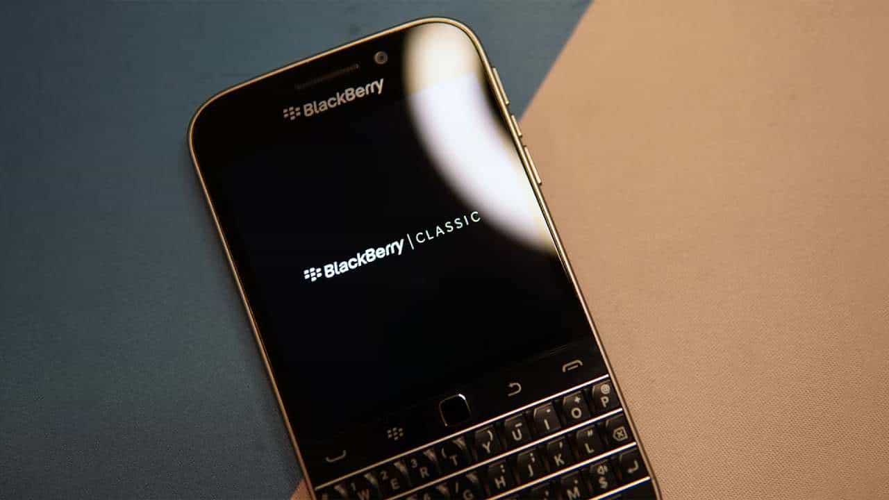 Blackberry Mobile: ಬ್ಲ್ಯಾಕ್ಬೆರಿ ಫೋನ್ ತಯಾರಿಕೆಯನ್ನು ಏಕೆ ನಿಲ್ಲಿಸಿತು? ಈಗ ಕಂಪನಿ ಏನು ಮಾಡುತ್ತಿದೆ? Blackberry Mobile: ಬ್ಲ್ಯಾಕ್ಬೆರಿ ಫೋನ್ ತಯಾರಿಕೆಯನ್ನು ಏಕೆ ನಿಲ್ಲಿಸಿತು? ಈಗ ಕಂಪನಿ ಏನು ಮಾಡುತ್ತಿದೆ?