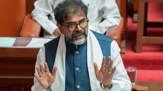 SC ನಾನೇ, ST ಸಹ ನಾನೆಂದು 17 ಎಕರೆ ಜಮೀನು ಪಡೆದ ಭೂಪ: KIADB ಗೋಲ್​​ಮಾಲ್ ಬಯಲಿಗೆಳೆದ ಛಲವಾದಿ