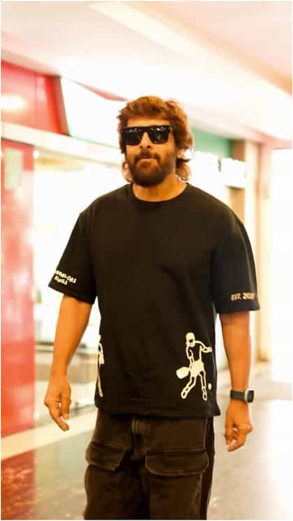 ಚಿಯಾನ್ ವಿಕ್ರಮ್ ಎಷ್ಟು ಸ್ಟೈಲಿಶ್ ಆಗಿ ಕಾಣ್ತಾರೆ ನೋಡಿ
