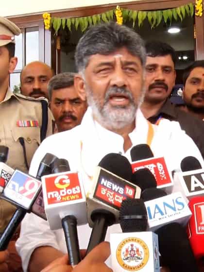 ಜನರು ಹಾಗೂ ಜನಪ್ರತಿನಿಧಿಗಳ ಅಂತರ ತಗ್ಗಿಸಲು 'ಪ್ರಜಾಸೇವೆ'