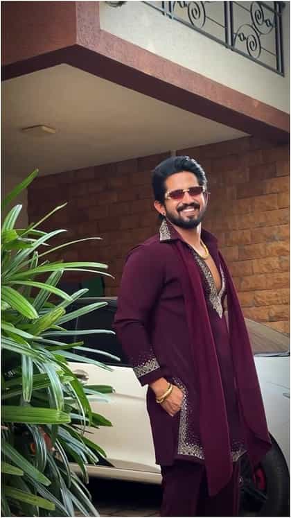 ಸ್ಟೈಲಿಶ್ ಲುಕ್​​ನಲ್ಲಿ ಕಾಣಿಸಿಕೊಂಡ ಧನುಷ್ ಗೌಡ