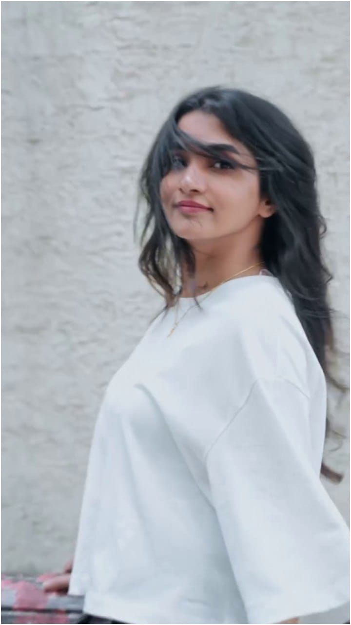 ಮುದ್ದು ಮುದ್ದಾಗಿ ಕಾಣಿಸಿಕೊಂಡ ದಿವ್ಯಾ ಉರುಡುಗ