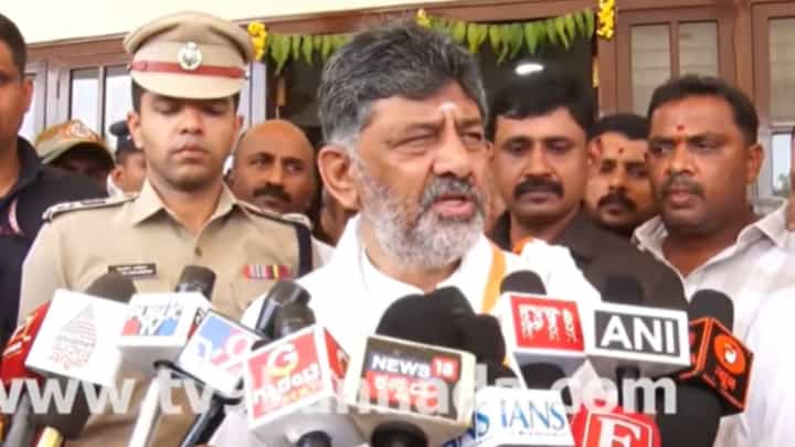 ಭೀಕರ ಬರದ ಪರಿಣಾಮ: ಪಕ್ಕದ ರಾಜ್ಯದಿಂದ ವಿದ್ಯತ್ ಖರೀದಿ ಅನಿವಾರ್ಯತೆ ಸೃಷ್ಟಿಯಾಗಿದೆ ಎಂದ ಸಿಎಂ ಭೀಕರ ಬರದ ಪರಿಣಾಮ: ಪಕ್ಕದ ರಾಜ್ಯದಿಂದ ವಿದ್ಯತ್ ಖರೀದಿ ಅನಿವಾರ್ಯತೆ ಸೃಷ್ಟಿಯಾಗಿದೆ ಎಂದ ಸಿಎಂ