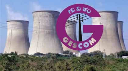 ರಾಜ್ಯಕ್ಕೆ ಬೆಳಕು ನೀಡೋ ಜಿಲ್ಲೆ ಕತ್ತಲು: ಜೆಸ್ಕಾಂ ವಿರುದ್ಧ ರೈತರು ಕೆಂಡ