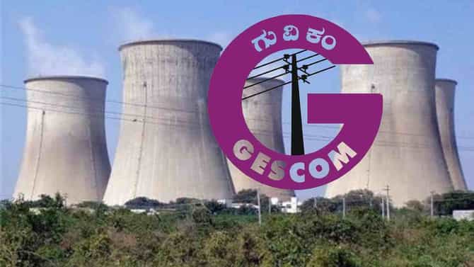 ರಾಜ್ಯಕ್ಕೆ ಬೆಳಕು ನೀಡೋ ಜಿಲ್ಲೆ ಕತ್ತಲು: ಜೆಸ್ಕಾಂ ವಿರುದ್ಧ ರೈತರು ಕೆಂಡ