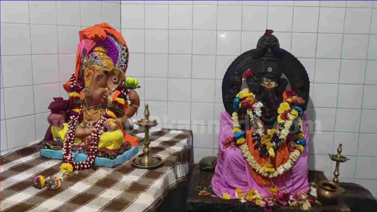 ರಾಜಬೀದಿಯಲ್ಲಿ ಮಸೀದಿ ಇದೆ ಎಂದು ಮೆರವಣಿಗೆಗೆ ಅವಕಾಶ ನೀಡದ ಪೊಲೀಸರು: ಹಾವೇರಿಯಲ್ಲಿ ಗಣೇಶ ಮೂರ್ತಿ ಮರುಪ್ರತಿಷ್ಠಾಪಿಸಿ ಪ್ರತಿಭಟನೆ