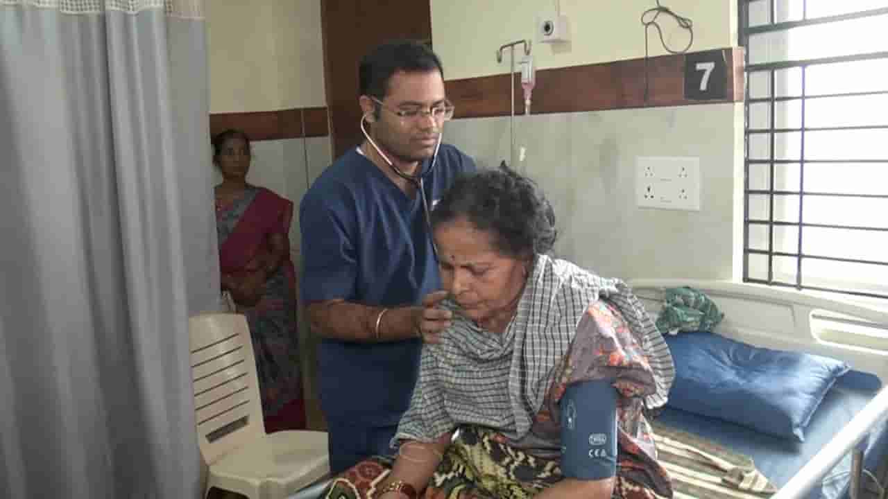 ವೈದ್ಯರ ಸಮಯಪ್ರಜ್ಞೆಯಿಂದ ಬದುಕುಳಿದ 63 ವರ್ಷದ ಮಹಿಳೆ: ಸತ್ತಿದ್ದಾಳೆಂದು ಅಂತ್ಯಸಂಸ್ಕಾರಕ್ಕೆ ಸಿದ್ಧತೆ ನಡೆಸಿದ್ದ ಕುಟುಂಬದಲ್ಲೀಗ ಸಂತಸ