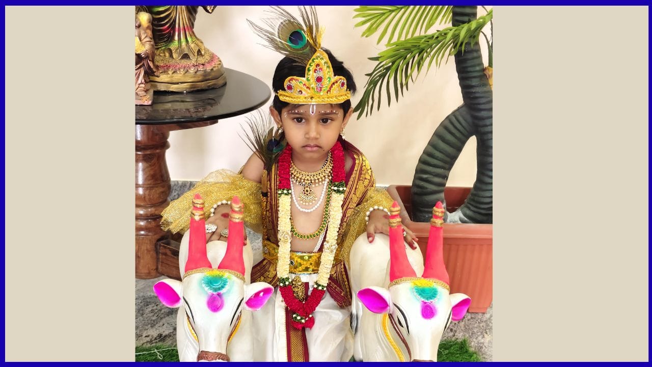 ಹೆಸರು - ಚಾರ್ವಿಕ್ ಎ
ತಾಯಿ -ಪವಿತ್ರ ಶ್ರೀಮತಿ.
ತಂದೆ -ಆಕಾಶ್ ಡಿಎಂ.
ಸ್ಥಳ - ಹಾಸನ ವಿಜಯನಗರ.