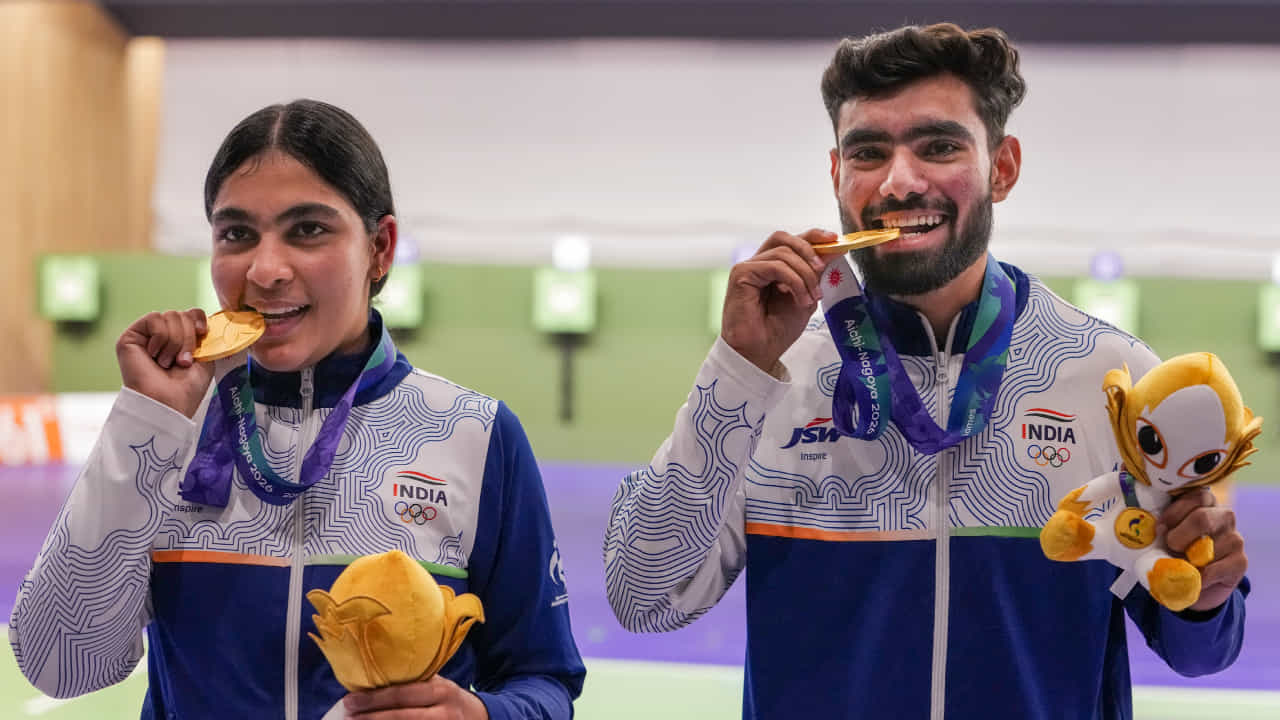 ಏಷ್ಯನ್ ಗೇಮ್ಸ್ 2026: ಏರ್ ಪಿಸ್ತೂಲ್ ಮಿಶ್ರ ತಂಡ ಸ್ಪರ್ಧೆಯಲ್ಲಿ ಭಾರತಕ್ಕೆ 2ನೇ ಚಿನ್ನ ಏಷ್ಯನ್ ಗೇಮ್ಸ್ 2026: ಏರ್ ಪಿಸ್ತೂಲ್ ಮಿಶ್ರ ತಂಡ ಸ್ಪರ್ಧೆಯಲ್ಲಿ ಭಾರತಕ್ಕೆ 2ನೇ ಚಿನ್ನ