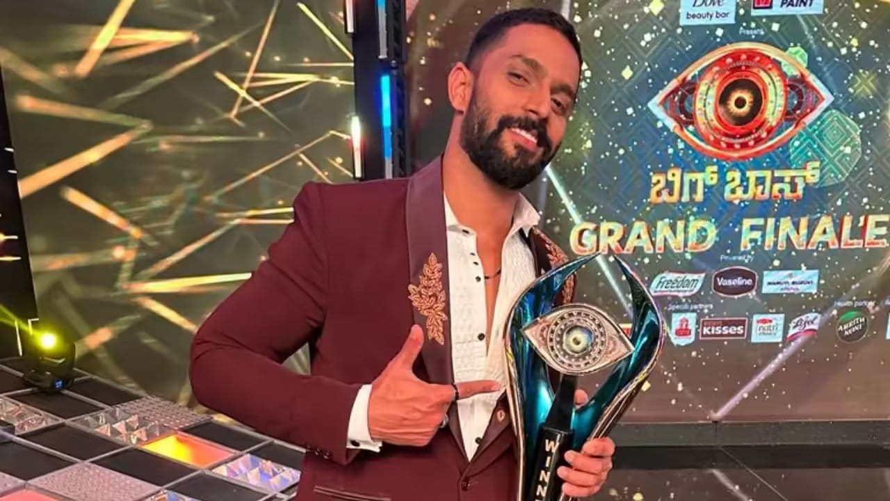ಬಿಗ್​​ಬಾಸ್ ಕನ್ನಡ 10 ಭರ್ಜರಿ ಪೈಪೋಟಿ, ಜಗಳ ಇದ್ದ ಶೋ ಇದಾಗಿತ್ತು. ಸಂಗೀತ ಮತ್ತು ವಿನಯ್ ನಡುವಿನ ವೈರತ್ವ ರಾಜ್ಯದಾದ್ಯಂತ ಚರ್ಚೆ ಆಗಿತ್ತು. ಈ ಶೋ ಸಾಕಷ್ಟು ಜನಪ್ರಿಯತೆ ಗಳಿಸಿತ್ತು. ಶೋನಲ್ಲಿ ಫಿನಾಲೆ ತಲುಪಿದ್ದು ಡ್ರೋನ್ ಪ್ರತಾಪ್ ಮತ್ತು ಕಾರ್ತಿಕ್. ಅಂತಿಮವಾಗಿ ಗೆದ್ದಿದ್ದು ಕಾರ್ತಿಕ್.