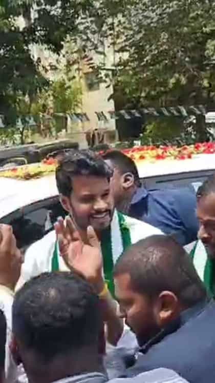 ಕೋಲಾರದಲ್ಲಿ ನಿಖಿಲ್​ಗೆ ಭರ್ಜರಿ ಸ್ವಾಗತ!
