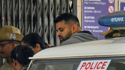 'ನಾನು ಯಾರು ಗೊತ್ತಾ?': ಪೊಲೀಸರಿಗೇ ಸಜಾಬಂಧಿ ಪ್ರಜ್ವಲ್ ರೇವಣ್ಣ ಆವಾಜ್​​