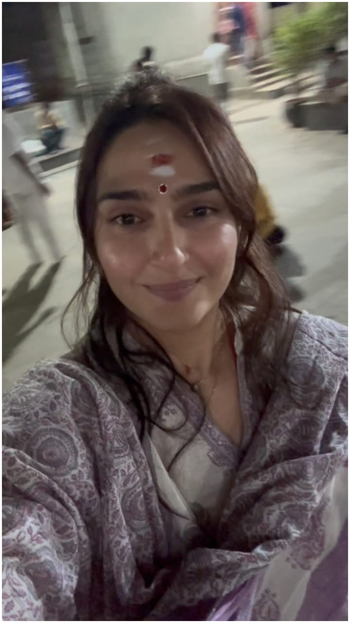 ಶಂಖನಾದಕ್ಕೆ ಮನಸೋತ ರಾಗಿಣಿ ದ್ವಿವೇದಿ