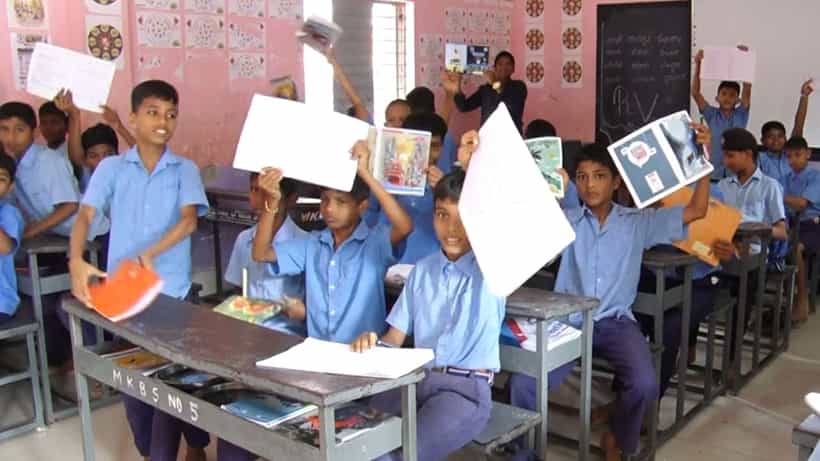 ಧಾರವಾಡ: ಪರೀಕ್ಷೆ ಬಂದರೂ ಸಿಗದ ಪಠ್ಯಪುಸ್ತಕ; ಕೇಳೋರಿಲ್ಲ ವಿದ್ಯಾರ್ಥಿಗಳ ಗೋಳು