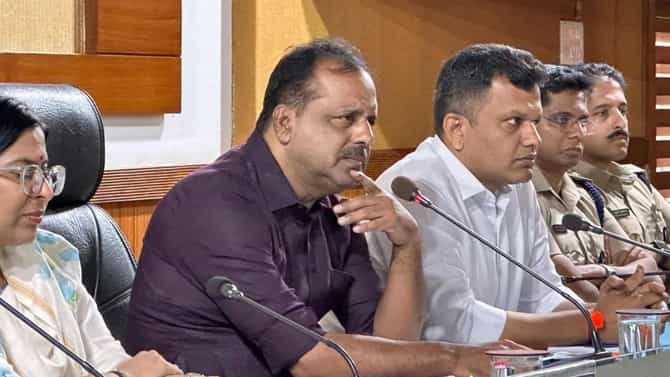 ಕೆಡಿಪಿ ಸಭೆಗೆ ಪೊಲೀಸ್ ಆಯುಕ್ತ ಗೈರಾಗಿದ್ದಕ್ಕೆ ಸಚಿವ ಯು.ಟಿ.ಖಾದರ್ ಗರಂ
