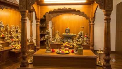 ಮನೆಯ ಪೂಜಾ ಕೊಠಡಿಯಲ್ಲಿ ದೇವರ ವಿಗ್ರಹ ಎದುರುಬದುರಾಗಿ ಏಕೆ ಇಡಬಾರದು?