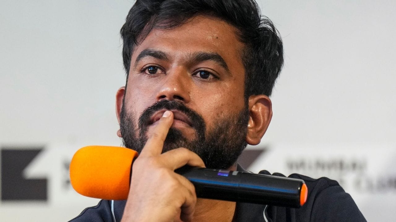 ದೆಹಲಿ ದಸರಾ ಸಂಭ್ರಮದಲ್ಲಿ 30 ಅಡಿ ಎತ್ತರದ 'ಜಿರಳೆ' ಪ್ರತಿಕೃತಿ ದಹನ: ‘ಉಚಿತ ಪ್ರಚಾರಕ್ಕೆ ಧನ್ಯವಾದ’ ಎಂದ ಸಿಜೆಪಿ ನಾಯಕ ಅಭಿಜೀತ್ ದಿಪ್ಕೆ ದೆಹಲಿ ದಸರಾ ಸಂಭ್ರಮದಲ್ಲಿ 30 ಅಡಿ ಎತ್ತರದ 'ಜಿರಳೆ' ಪ್ರತಿಕೃತಿ ದಹನ: ‘ಉಚಿತ ಪ್ರಚಾರಕ್ಕೆ ಧನ್ಯವಾದ’ ಎಂದ ಸಿಜೆಪಿ ನಾಯಕ ಅಭಿಜೀತ್ ದಿಪ್ಕೆ