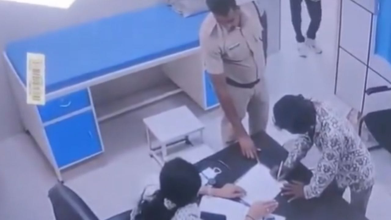 Slapped by an Accused in Front of Police: A Doctor's Injury Sparks a Crisis for India's Healthcare Workers