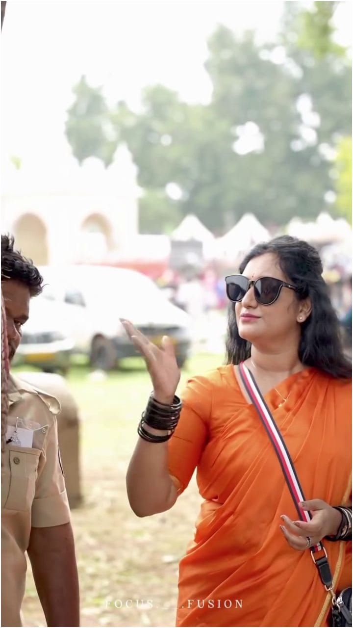 ಹತ್ತಿರದಿಂದ ಮೈಸೂರು ದಸರಾ ವೀಕ್ಷಿಸಿದ ಅಶ್ವಿನಿ ಗೌಡ