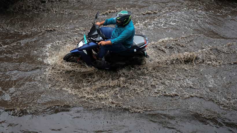 ಕರ್ನಾಟಕ ಹವಾಮಾನ ಮುನ್ಸೂಚನೆ: ಕರಾವಳಿ, ದಕ್ಷಿಣ ಒಳನಾಡಿನಲ್ಲಿ ಭಾರಿ ಮಳೆ ಸಾಧ್ಯತೆ, ಯೆಲ್ಲೋ ಅಲರ್ಟ್