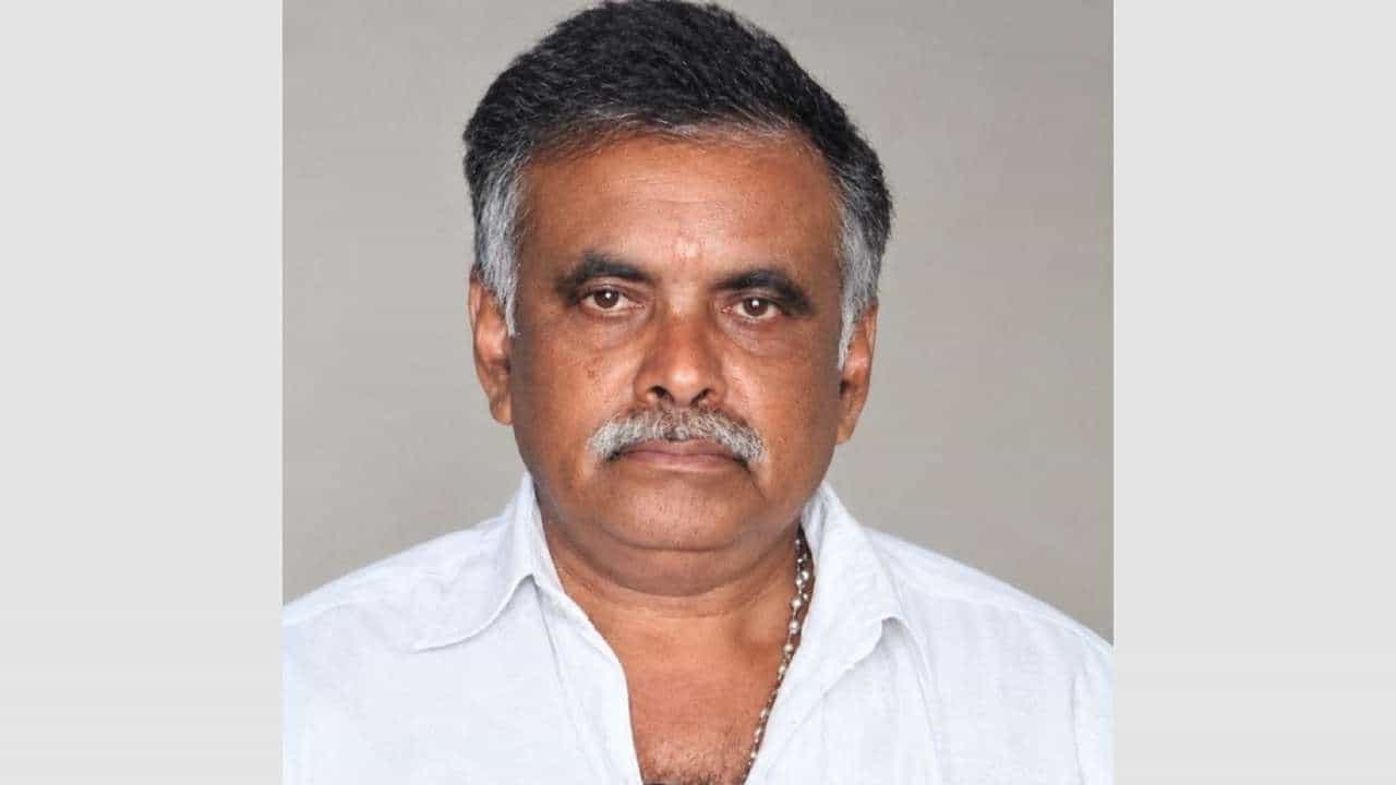 ಹೂವು ಬಿಡಿಸಲು ಜಮೀಮಿಗೆ ಹೋದ ರೈತನನ್ನು ಬಲಿ ಪಡೆದ ಚಿರತೆ ಹೂವು ಬಿಡಿಸಲು ಜಮೀಮಿಗೆ ಹೋದ ರೈತನನ್ನು ಬಲಿ ಪಡೆದ ಚಿರತೆ
