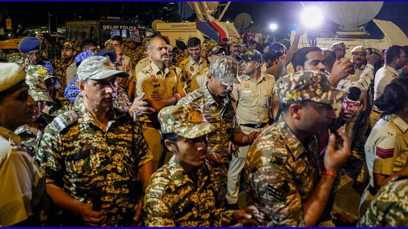 ‘ಕೆನ್ನೆಗೆ ಹೊಡೆದು, ಅಸಭ್ಯ ವರ್ತನೆ’; ಸಿಜೆಪಿ ರ್ಯಾಲಿ ವೇಳೆ ಸಿಆರ್ಪಿಎಫ್ ಕಾನ್ಸ್ಟೆಬಲ್ ಮೇಲೆ ಹಲ್ಲೆ ನಡೆಸಿದ ವಿಡಿಯೋ ವೈರಲ್