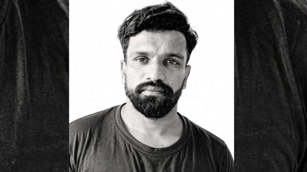 ಮೈಸೂರಿನಲ್ಲಿ ಬಲೂನ್ ಮಾರುವ ಬಾಲಕಿ ಮೇಲೆ ಅತ್ಯಾಚಾರ, ಕೊಲೆ ಪ್ರಕರಣ: ಕಾಮುಕ ಕಾರ್ತಿಕ್ಗೆ ಗಲ್ಲು ಶಿಕ್ಷೆ! ಮೈಸೂರಿನಲ್ಲಿ ಬಲೂನ್ ಮಾರುವ ಬಾಲಕಿ ಮೇಲೆ ಅತ್ಯಾಚಾರ, ಕೊಲೆ ಪ್ರಕರಣ: ಕಾಮುಕ ಕಾರ್ತಿಕ್ಗೆ ಗಲ್ಲು ಶಿಕ್ಷೆ!