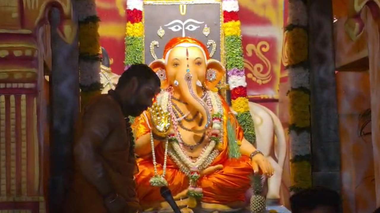 ಗಣೇಶೋತ್ಸವದ ಅಂಗವಾಗಿ ರಾಮಮೂರ್ತಿನಗರ ಸಮೀಪದ ಕಲ್ಕೆರೆಯಲ್ಲಿ ಮಂತ್ರಾಲಯದ ಶ್ರೀ ರಾಘವೇಂದ್ರ ಸ್ವಾಮಿ ಮಠದ ಮಾದರಿಯಲ್ಲಿ ಮಂಟಪ ನಿರ್ಮಿಸಿ ಗಣೇಶ ಪ್ರತಿಷ್ಠಾಪಿಸಲಾಗಿದೆ. ಅಥರ್ವ ಯುವ ಸೇನೆಯ ವತಿಯಿಂದ ಈ ಅಪರೂಪದ ಮಂಟಪವನ್ನು ನಿರ್ಮಿಸಲಾಗಿದೆ.