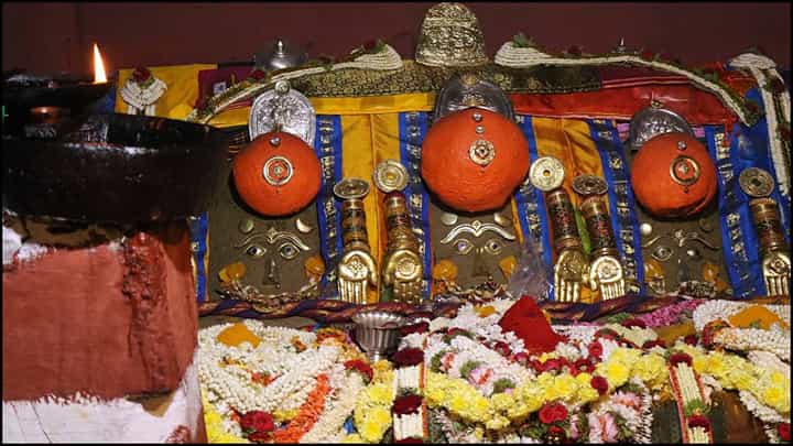 ಹಾಸನಾಂಬ ಜಾತ್ರಾ ಸಿದ್ಧತೆ: ಸ್ಥಳೀಯರಿಗೆ ಪ್ರತ್ಯೇಕ ಕ್ಯೂಗೆ ಶಾಸಕ ಸ್ವರೂಪ್ ಒತ್ತಾಯ ಹಾಸನಾಂಬ ಜಾತ್ರಾ ಸಿದ್ಧತೆ: ಸ್ಥಳೀಯರಿಗೆ ಪ್ರತ್ಯೇಕ ಕ್ಯೂಗೆ ಶಾಸಕ ಸ್ವರೂಪ್ ಒತ್ತಾಯ