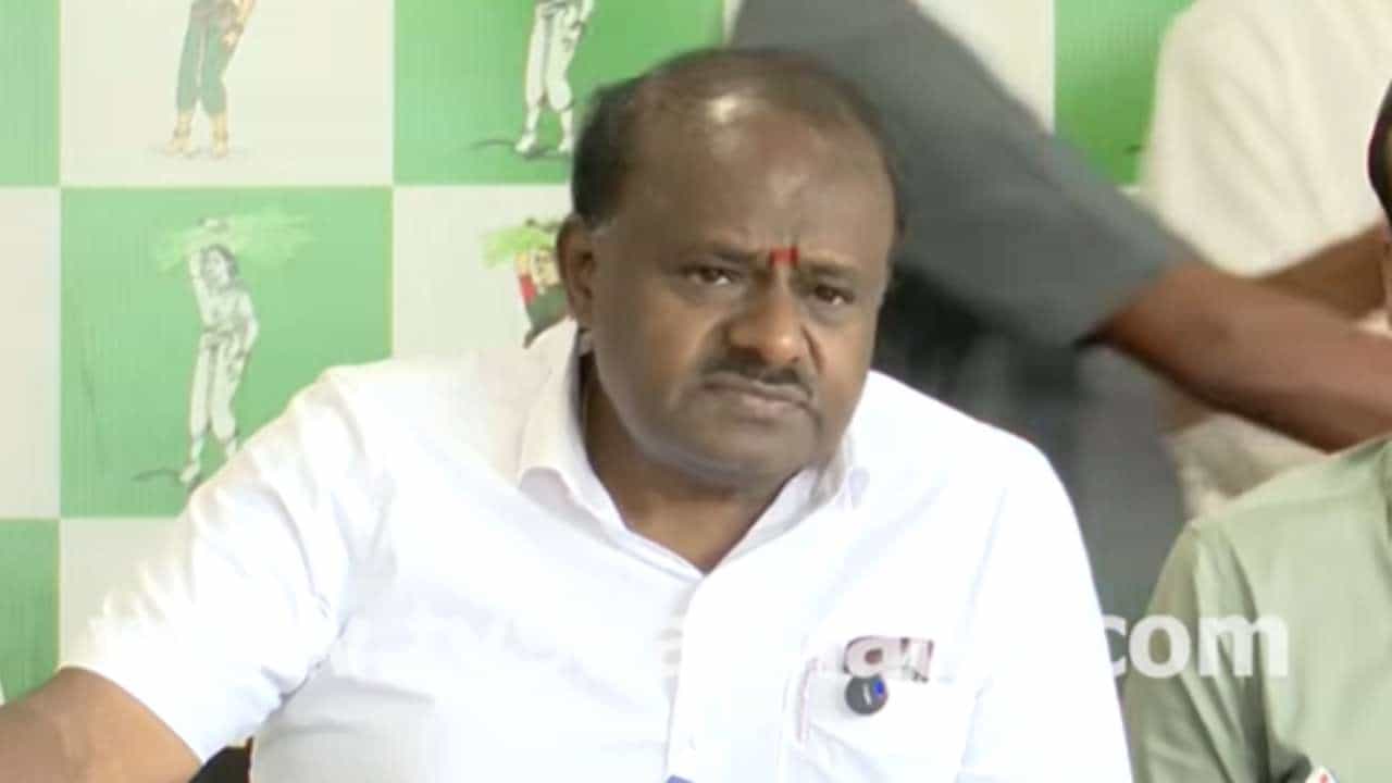 ನೈಸ್ ಟೋಲ್ ವಿವಾದ: 2008-09 ರಿಂದ 2025ರವರೆಗೆ 4,756 ಕೋಟಿ ರೂ ಸಂಗ್ರಹ: ಅಂಕಿ-ಸಂಖ್ಯೆ ಬಿಚ್ಚಿಟ್ಟ ಕುಮಾರಸ್ವಾಮಿ ನೈಸ್ ಟೋಲ್ ವಿವಾದ: 2008-09 ರಿಂದ 2025ರವರೆಗೆ 4,756 ಕೋಟಿ ರೂ ಸಂಗ್ರಹ: ಅಂಕಿ-ಸಂಖ್ಯೆ ಬಿಚ್ಚಿಟ್ಟ ಕುಮಾರಸ್ವಾಮಿ