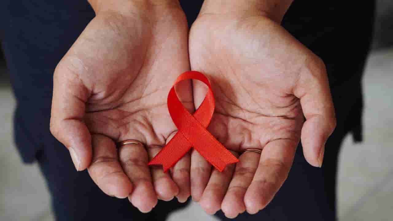ಬೆಂಗಳೂರಿನಲ್ಲಿ HIV ಹೆಚ್ಚಳ: ಆತಂಕಗೊಂಡು ಸ್ವಯಂ ತಪಾಸಣೆಗೆ ಒಳಪಟ್ಟ ಯುವಕ-ಯುವತಿಯರು
