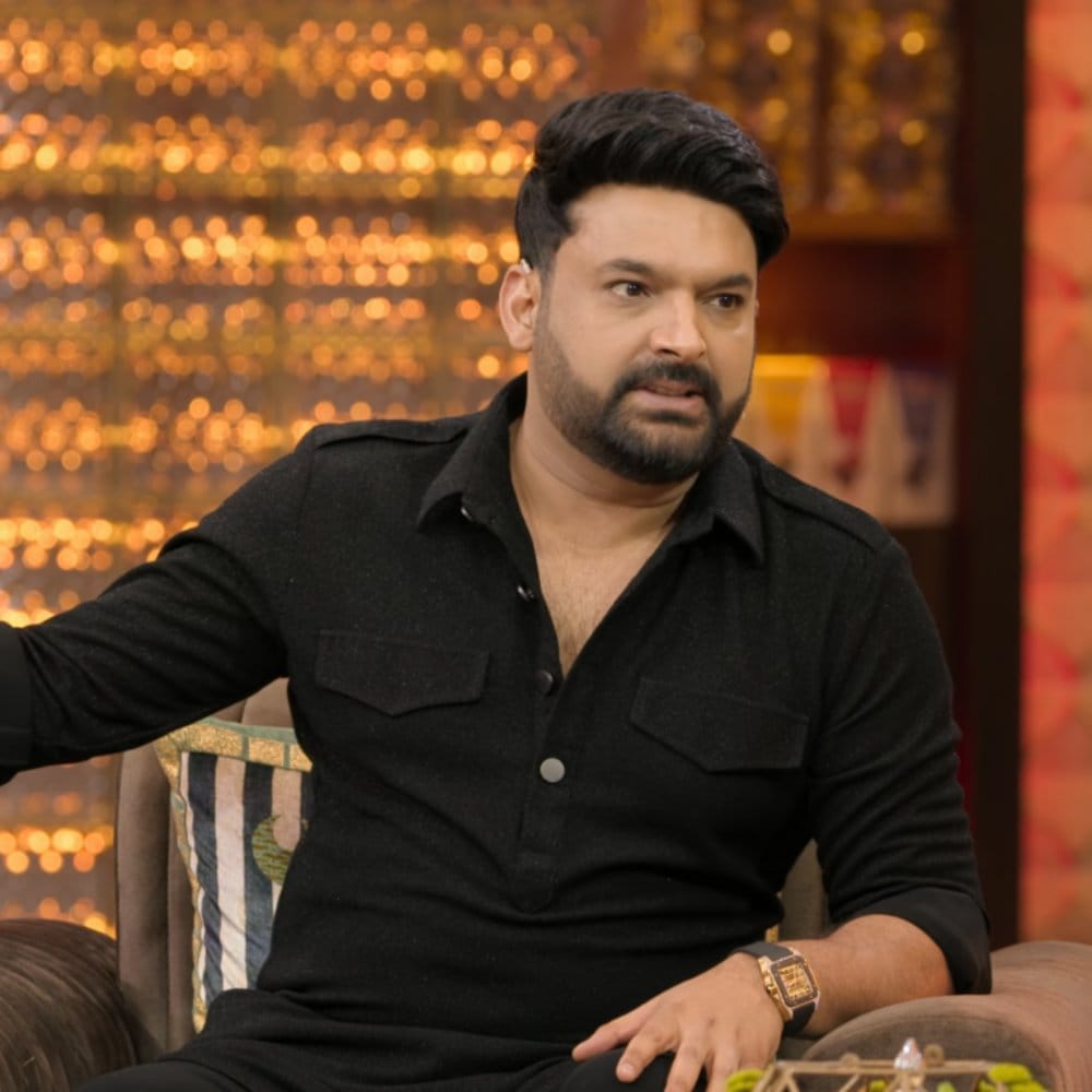 ಕೆನಡಾದಲ್ಲಿರುವ ಕಪಿಲ್ ಶರ್ಮಾ ಅವರ ‘ಕ್ಯಾಪ್ಸ್ ಕೆಫೆ’ ಮೇಲೆ 2025ರಲ್ಲಿ ಹಲವು ಬಾರಿ ಗುಂಡಿನ ದಾಳಿ ನಡೆಯಿತು. ಕಪಿಲ್ ಶರ್ಮಾಗೆ ಹಫ್ತಾಗಾಗಿ ಒತ್ತಾಯಿಸಲಾಗಿತ್ತು ಎನ್ನಲಾಗಿದೆ. ಜೊತೆಗೆ ಅವರು ಸಲ್ಮಾನ್ ಖಾನ್ ಅನ್ನು ಶೋಗೆ ಆಹ್ವಾನಿಸಿದ್ದಕ್ಕಾಗಿ ಈ ದಾಳಿ ನಡೆಸಲಾಗಿದೆಯಂತೆ.