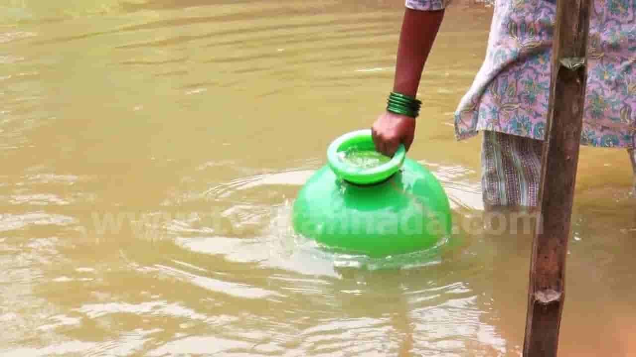 ಕೊಡಗು: ವಸತಿಹೀನರಿಗೆ ಕುಡಿಯುವ ನೀರು ಸ್ಥಗಿತಗೊಳಿಸಿದ ಚೆಟ್ಟಳ್ಳಿ ಪಂಚಾಯಿತಿ, ಜನರಿಗೆ ಕೊಳಚೆ ನೀರೇ ಗತಿ