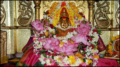 ಶುಕ್ರವಾರ ಬಿಳಿ ವಸ್ತುಗಳನ್ನು ದಾನ ಮಾಡುವುದು ಏಕೆ ಶುಭ? ಇಲ್ಲಿದೆ ಕಾರಣ!