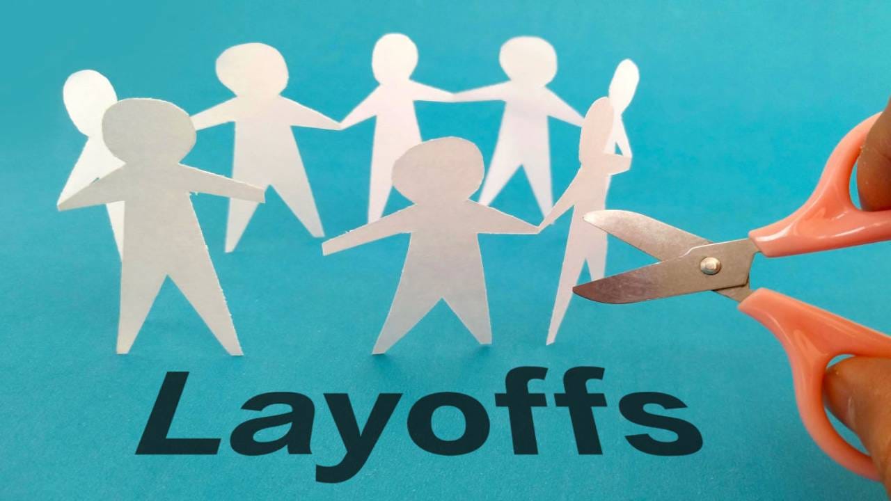 Amazon Layoffs: ಮೈಕ್ರೋಸಾಫ್ಟ್ನಲ್ಲಿ ಬ್ಲಡ್ಬಾತ್; ಇನ್ನೋಡಾಟಾ ಬಳಿಕ ಅಮೇಜಾನ್ನಲ್ಲಿ ದಿಢೀರ್ ಲೇ ಆಫ್; ಕಂಗಾಲಾದ ಟೆಕ್ಕಿಗಳು Amazon Layoffs: ಮೈಕ್ರೋಸಾಫ್ಟ್ನಲ್ಲಿ ಬ್ಲಡ್ಬಾತ್; ಇನ್ನೋಡಾಟಾ ಬಳಿಕ ಅಮೇಜಾನ್ನಲ್ಲಿ ದಿಢೀರ್ ಲೇ ಆಫ್; ಕಂಗಾಲಾದ ಟೆಕ್ಕಿಗಳು