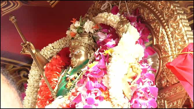 ಮೈಸೂರು ದಸರಾ: ಚಾಮುಂಡಿ ಬೆಟ್ಟದಿಂದ ಅರಮನೆಗೆ ಹೊರಟ ಉತ್ಸವ ಮೂರ್ತಿ ಮೆರವಣಿಗೆ