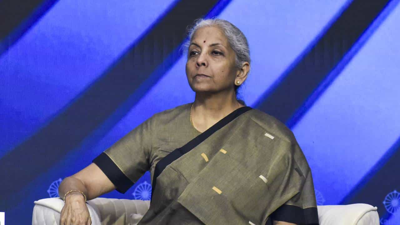 ಎಲ್ಟಿಸಿಜಿ, ಎಸ್ಟಿಟಿ ತೆರಿಗೆ ಕುರಿತು ಸಾರ್ವಜನಿಕರ ಅಭಿಪ್ರಾಯ ಆಲಿಸಲು ಸರ್ಕಾರ ಸಿದ್ಧ: ನಿರ್ಮಲಾ ಸೀತಾರಾಮನ್ ಎಲ್ಟಿಸಿಜಿ, ಎಸ್ಟಿಟಿ ತೆರಿಗೆ ಕುರಿತು ಸಾರ್ವಜನಿಕರ ಅಭಿಪ್ರಾಯ ಆಲಿಸಲು ಸರ್ಕಾರ ಸಿದ್ಧ: ನಿರ್ಮಲಾ ಸೀತಾರಾಮನ್