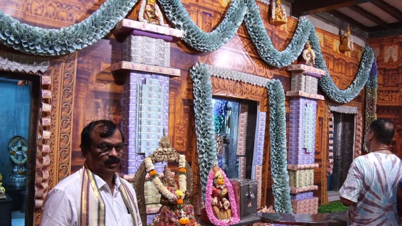 ದೇವಿಯ ಈ ಅಲಂಕಾರ ಮಾಡಲು ಮೂರು ದಿನ ಸಮಯ ಹಿಡಿದಿದೆ. ಮೇಲಾಗಿ ಇದು ಭಕ್ತರಿಂದ ಸಂಗ್ರಹಿಸಿದ ಹಣ. ಪೂಜೆಗೆ ಬಳಸಿದ ಈ ಹಣ ಎಲ್ಲವು ದೇವಸ್ಥಾನದ ಸಮಿತಿಗೆ ಸೇರುತ್ತದೆ. ಮೇಲಾಗಿ ವ್ಯಾಪಾರದಲ್ಲಿ ವೃದ್ಧಿ ಕಾಣಲಿ ಎಂಬ ಉದ್ದೇಶದಿಂದ ಧನಲಕ್ಷ್ಮಿ ಪೂಜೆ ಮಾಡಲಾಗಿದೆ ಎಂಬುದು ದೇವಸ್ಥಾನ ಸಮಿತಿಯ ಮಾತು.